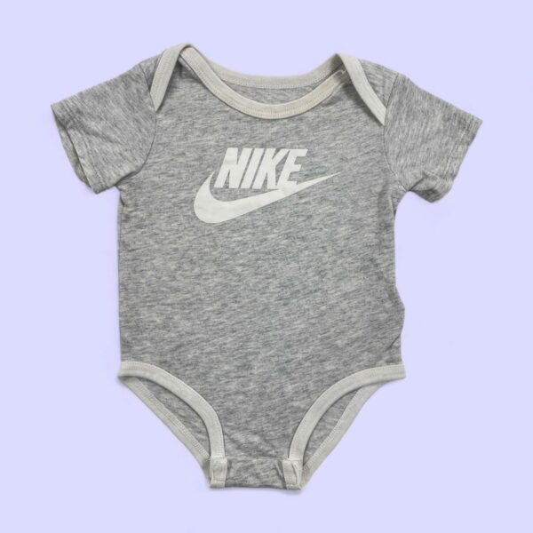 Nike | 0-6m