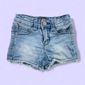 Short | 3a